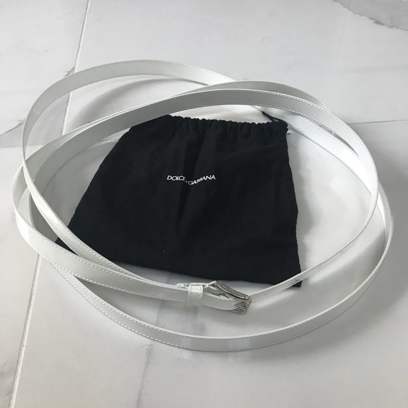 Dolce & Gabbana Patent Leather Wrap Around Belt. - Picture 3 of 6